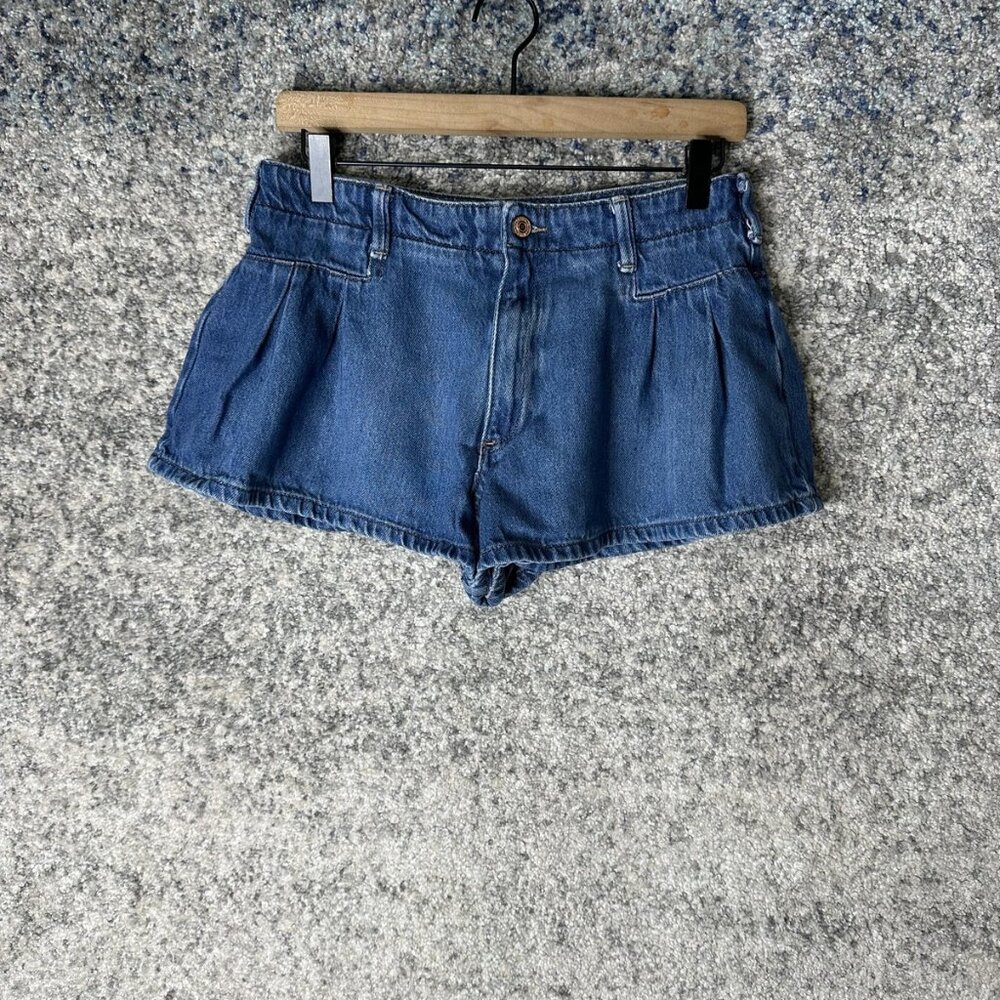 Denim Pleated High-Waist Women’s Shorts - Blue